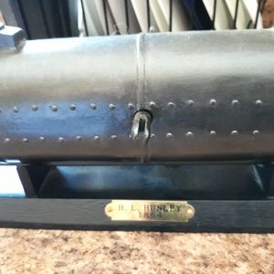 Metal model of submarine